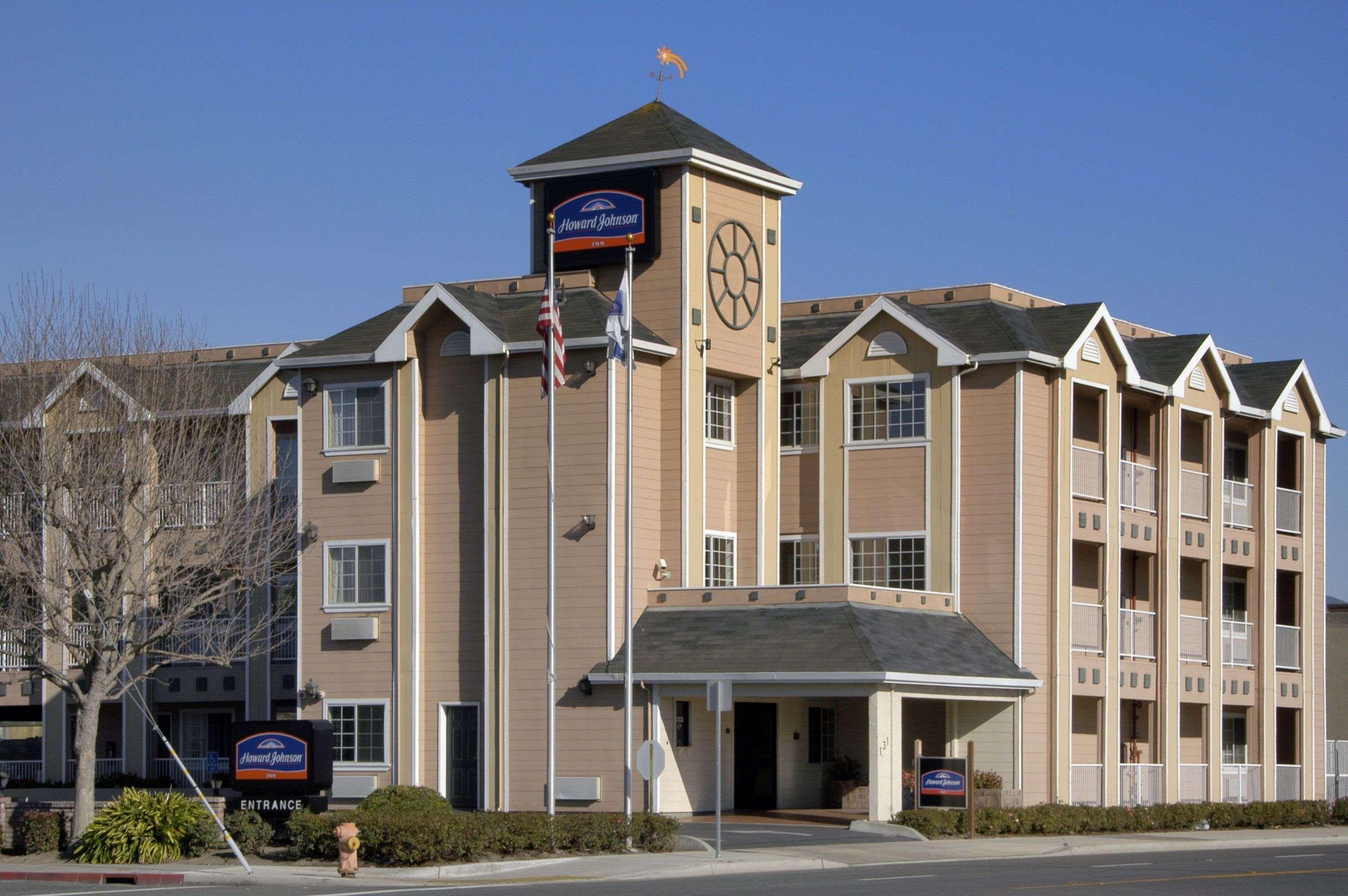 Howard Johnson By Wyndham Salinas Kültér fotó